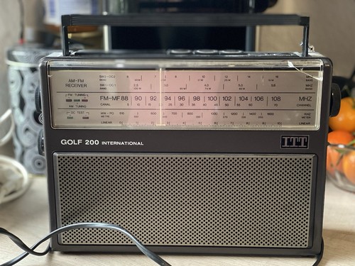 Retro kofferradio golf 200 - retro,