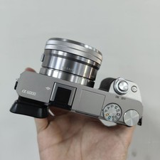 Sony Alpha A6000 24.3MP