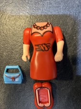 PEZ BODY-PARTS , Rotes Kleid