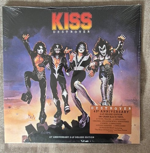 Vinyl kiss destroyer - -,