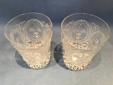 2 ANTIKE  GLÄSER PRESSGLAS