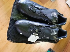 Neue Adidas Classic Pro Fahrradschuhe im Vintage-Look mit Carbonsohle