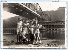 Raddampfer klappt Schornstein