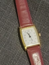 Damenarmbanduhr Marke Eternal