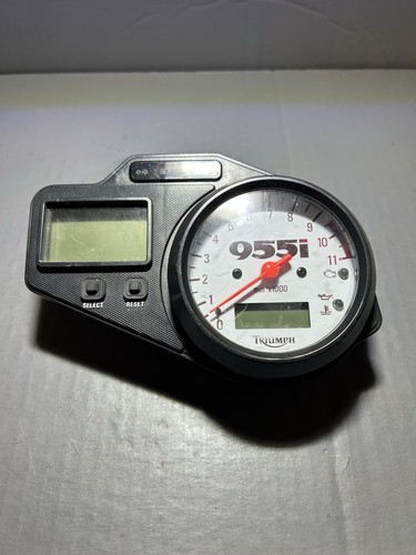 Triumph speed triple 955i - triumph,