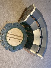 Thomas the Tank Engine Themenschuppen zum Aufbewahren von Zügen (Brio) Set 44367