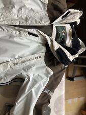 Damen  Gore Tex Jacke Peak Performance M