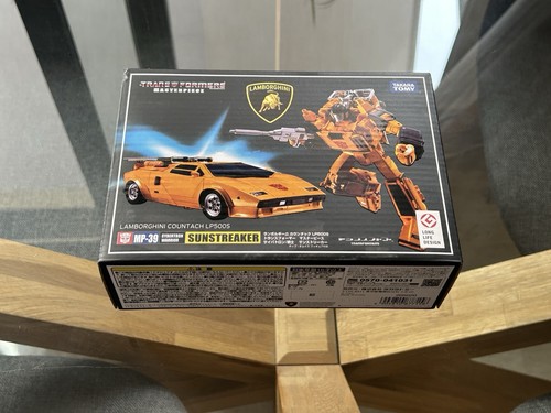 Takara tomy masterpiece - takara,