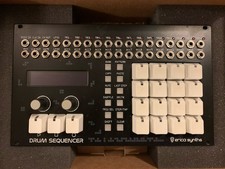Erica Synths Drum Sequencer Modul für Eurorack Modular  Synthesizer