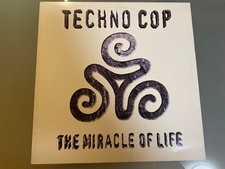 🚩 Techno Cop - The Miracle