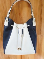 Original MCM Handtasche Leder weiß dunkelblau Beuteltasche 28x13x28 cm neuw.