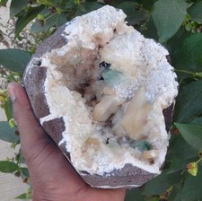 Grün Apophyllit, Stilbit