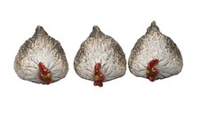 Huhn Henne Steingut 3f sort