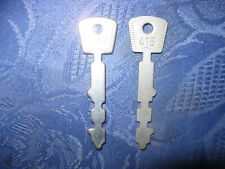 2 MAL SCHLÜSSEL FÜR FAHRRADSCHLOSS SPEICHENSCHLOSS HEBIE 415  (RAD64)