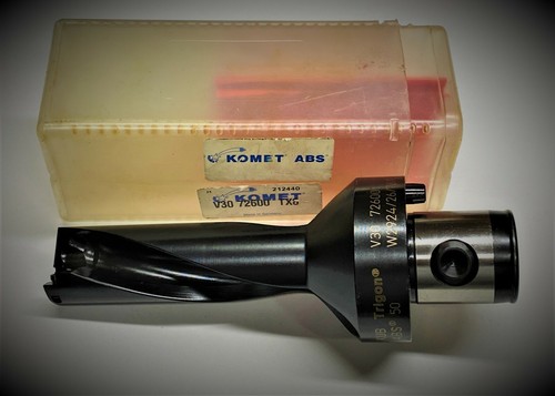 Komet kub trigon - komet,