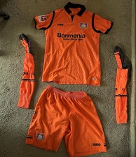 Bayer Leverkusen Trikotset mit Hose & Stutzen Jako