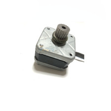 Druckerschlittenmotor für