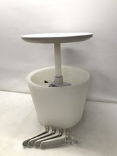 Keter Beleuchtete Kühlbar -