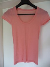 Pringle T-Shirt, lachsrosa, 100 % Kaschmir, Gr. S, Kurzarm, körpernah