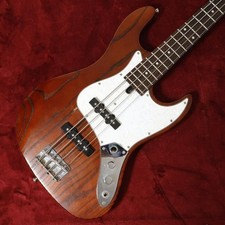 Bacchus E-Jazz Bass Eschenkorn