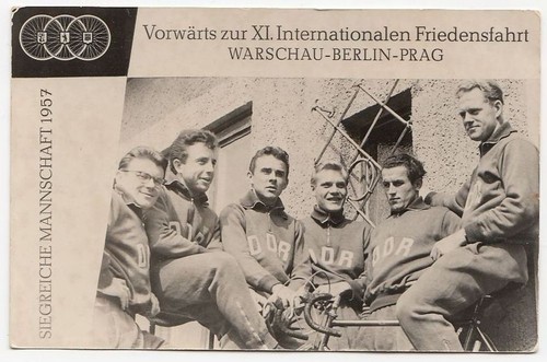 Internationale - ak, 11.