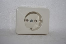 Busch & Jäger alpha nea