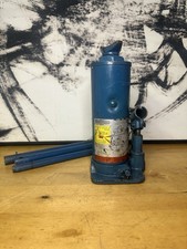 Mercedes Benz Hydraulic Floor