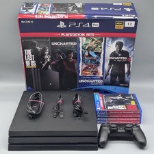 Sony PlayStation 4 PS4 Pro - 1TB - Spielekonsole - 4 Spiele - USK18 - OVP