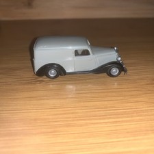 Praline Mercedes Benz 170 V Kombi Oldtimer 1:87 Modellauto (142)