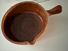 Auflaufform Gratiniere mit Ausgießer, Ofenkäseform Rouchette bäuerliche Küche