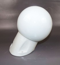 Alte Kellerleuchte schräg