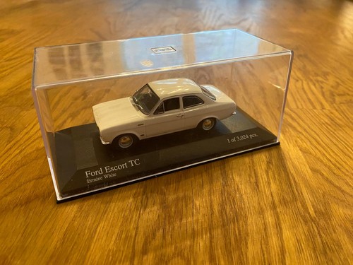 Minichamps ford escort - minichamps,