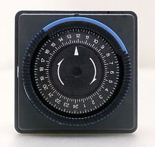 Viessmann Schaltuhr M III-Q 9506832 / MIII-E 9506 832 Garantie 2 J Inzahlung 20€