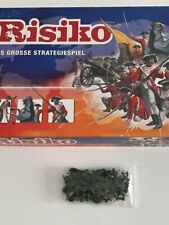 58 grüne Spielfiguren Ersatzteil Risiko Brettspiel 2004 von Parker guter Zustand