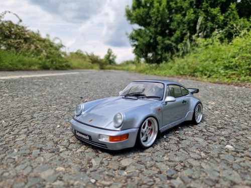 Porsche 911 turbo - 1:18, tiefer