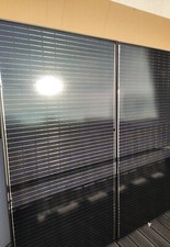 Solaranlage, Balkonkraftwerk, Schwarz mit Wechselrichter neuwertig