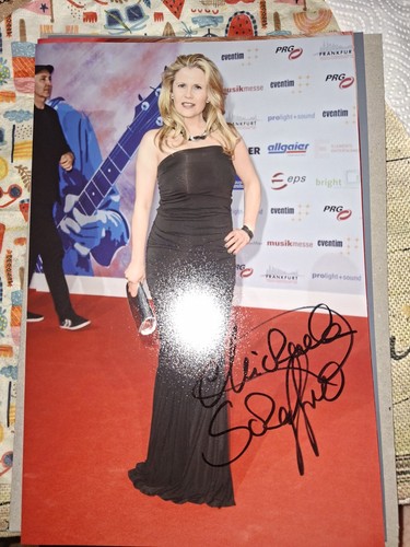 Autogramm foto michaela - foto,