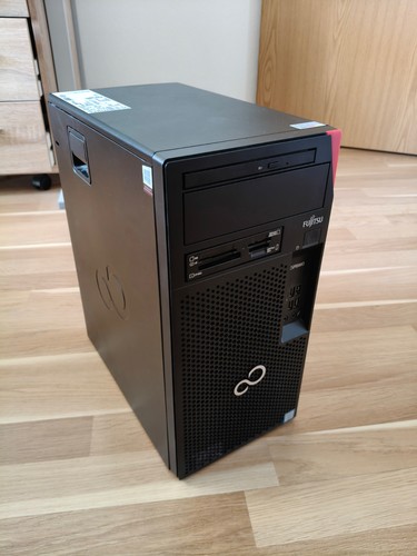 Fujitsu esprimo p557 - fujitsu,