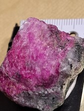 Rubin Zoisit Edelstein