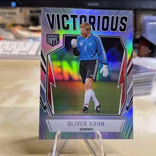 Oliver kahn victorious panini - kahn,