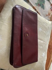 Klassische Clutch von Aigner