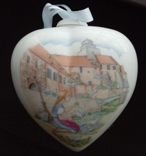 Hutschenreuther Herz 1997 Aschenputtel Cinderella Burg Breuberg Märchenserie