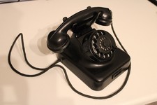 Telefon W49 Hagenuk Kiel Schwarz in gutem altersbedingtem Zustand - Baujahr 1961