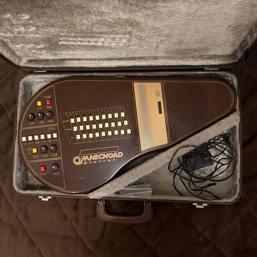 Suzuki omnichord braun - omnichord, om-27