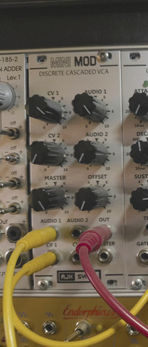 Ajh synth minimod discrete - synth,
