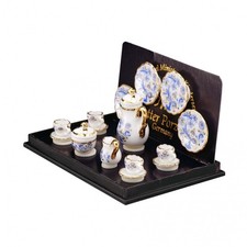 Puppenstube blau und gold