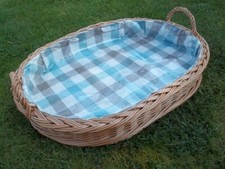 Serviertablett Tablett  aus Weide mit Innenfutter