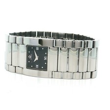 DAU Baume& Mercier Catwalk