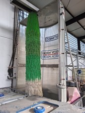 Fahrende LKW Waschbürste