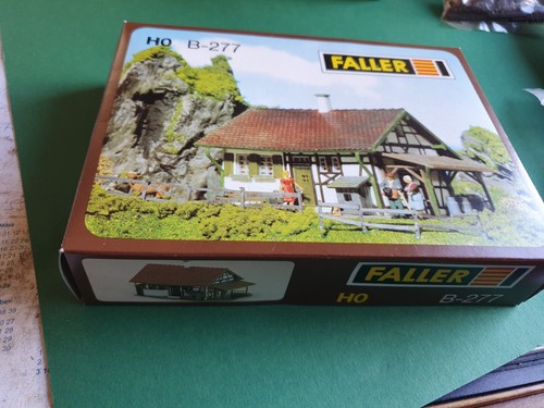 Faller 277 - b-277, (130277)